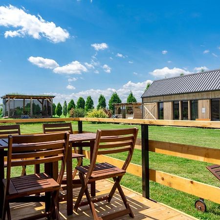 Horse Glamping Park Hotel Cirkovce Bagian luar foto