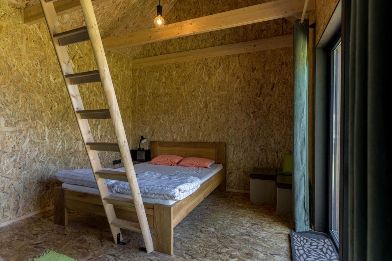 Horse Glamping Park Hotel Cirkovce Bagian luar foto